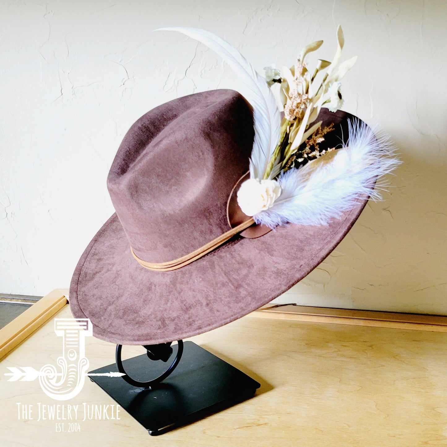 Boho Western Wedding Floral & Feather Bridsmaid Hat in Brown 984n