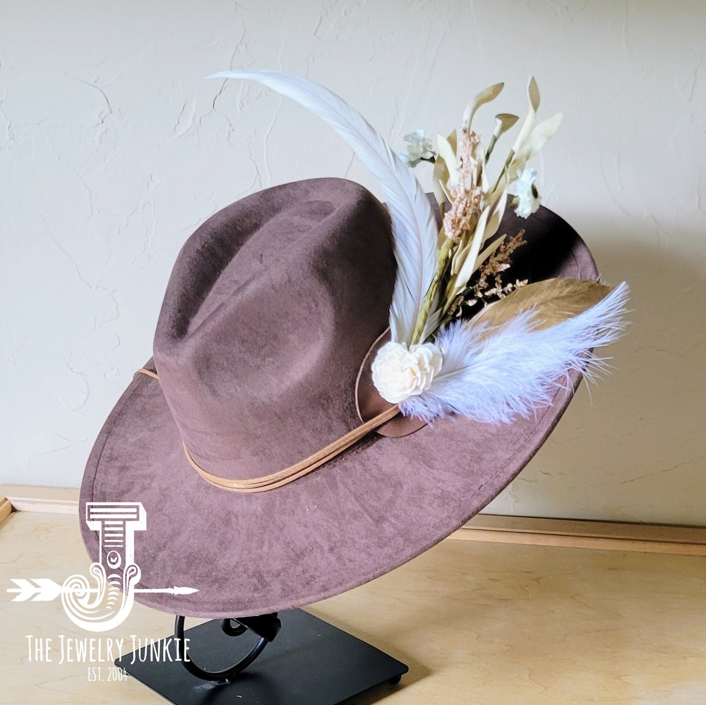 Boho Western Wedding Floral & Feather Bridsmaid Hat in Brown 984n