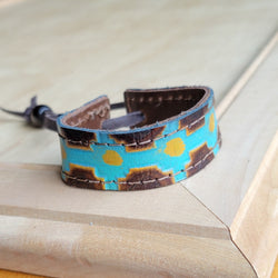 **Narrow Genuine Leather Cuff in Blue Navajo 003x