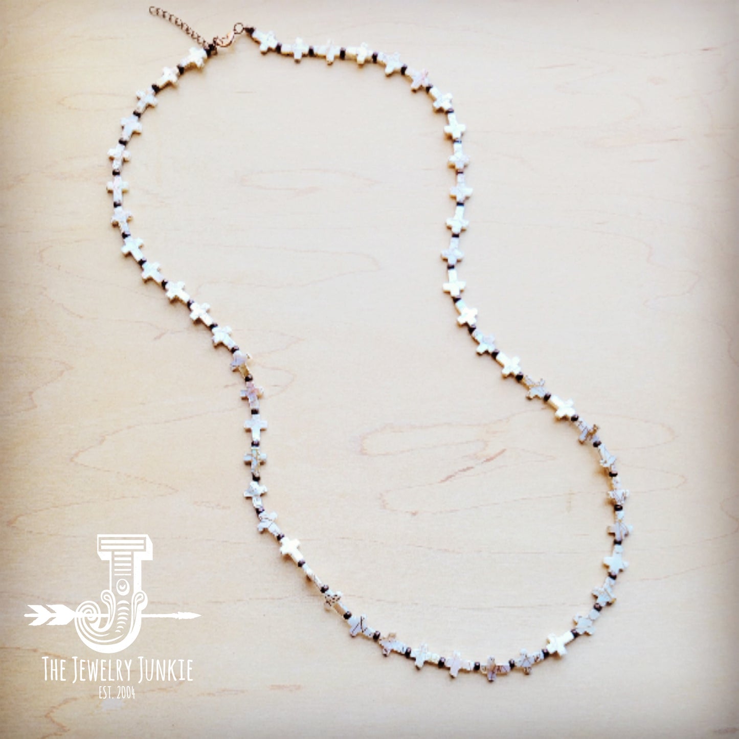 Long Mother-of-Pearl Cross Necklace 259p