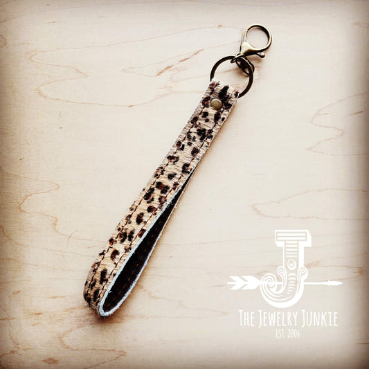 **Embossed Leather Key Chain Strap Mini Leopard 701o